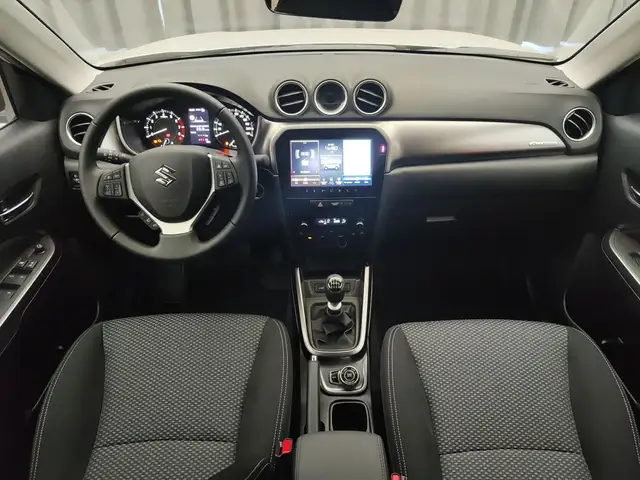 Suzuki Vitara view 9
