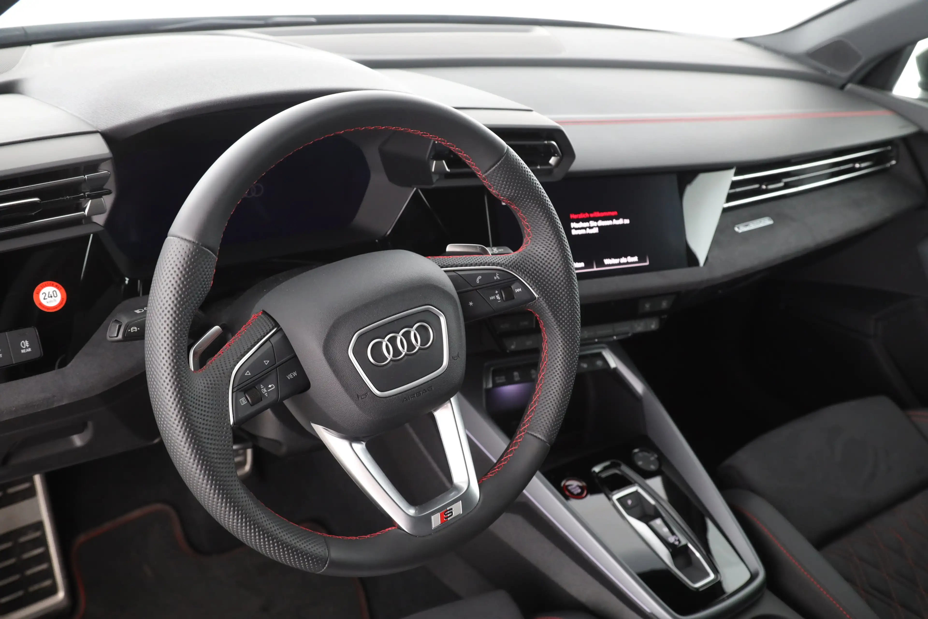 Audi S3 Sportback TFSI S tronic | PANO | Sportabgas — photo 14