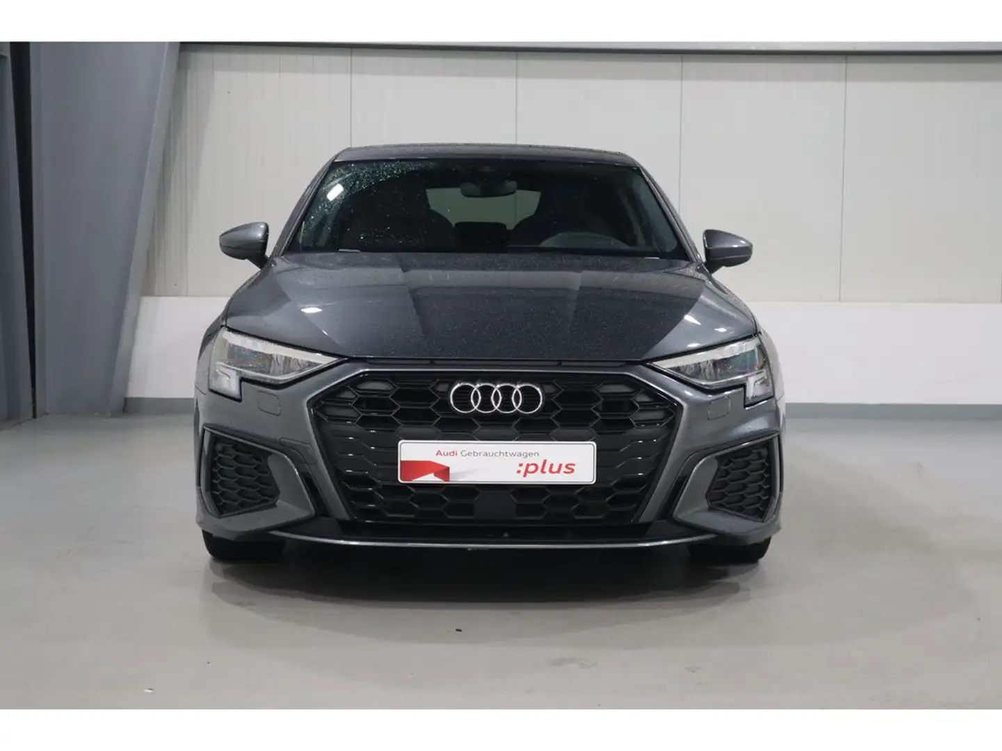 Audi A3 Sportback 45 TFSI e S line VC*LED*PDC * Grau - 2