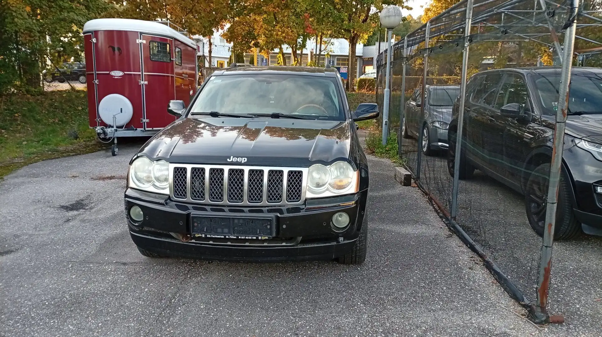 Jeep Grand Cherokee 3.0 CRD Overland Schwarz - 1