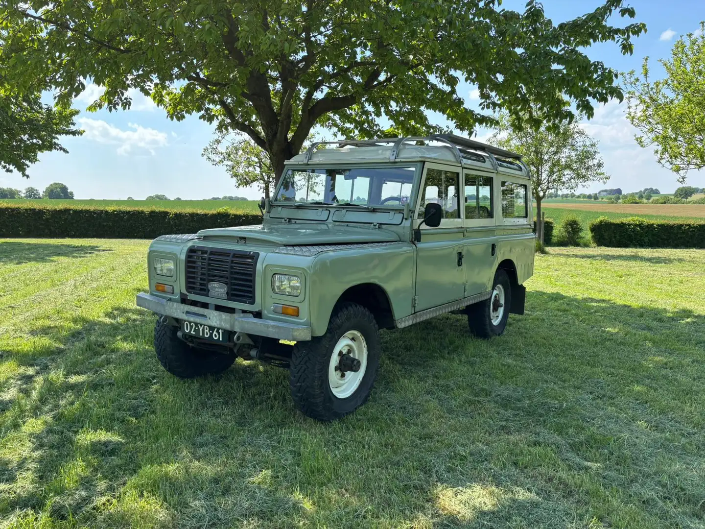 Land Rover Sonstige Santana 109 met 300Tdi Grün - 2