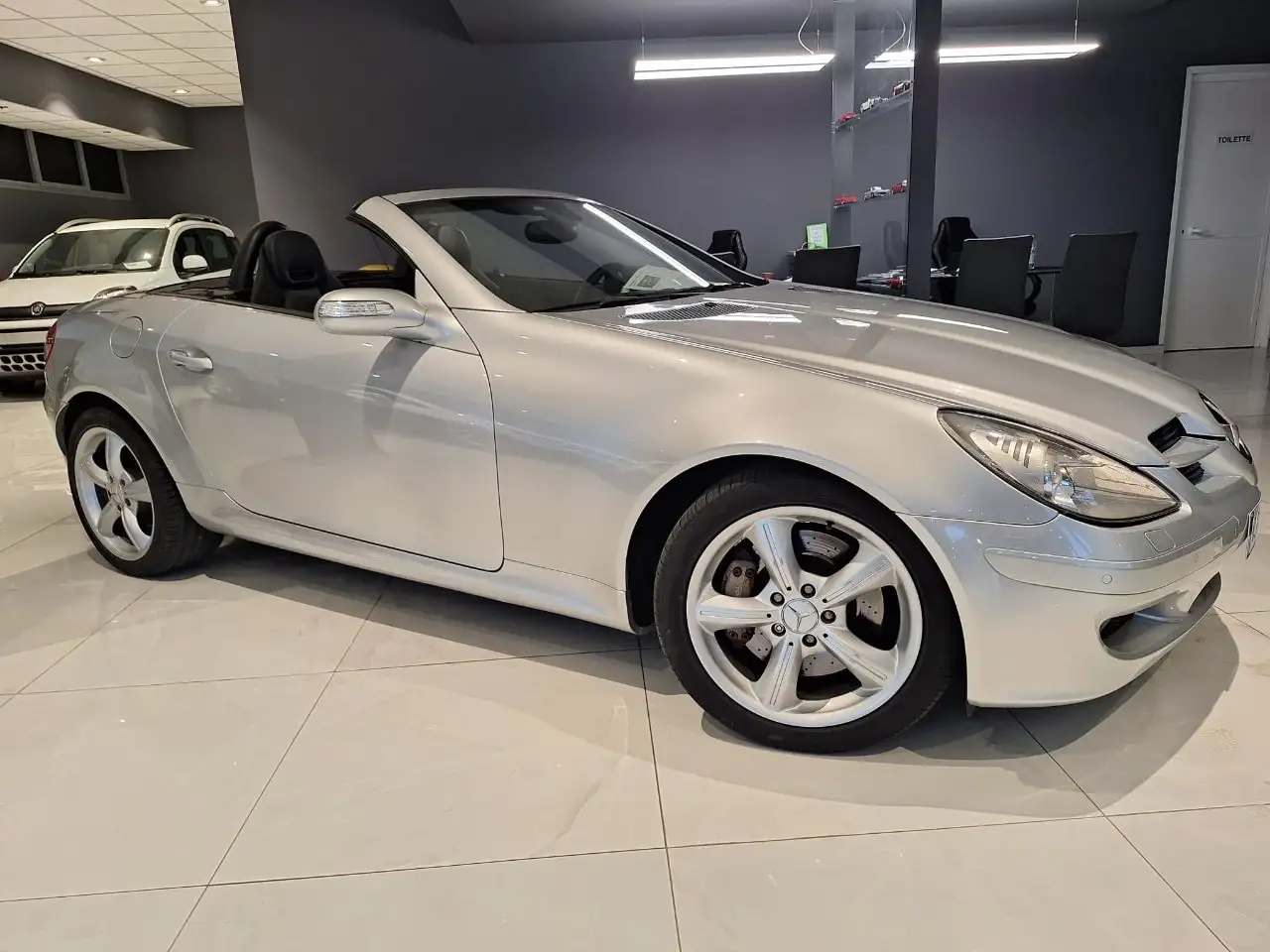 Mercedes-Benz SLK 350