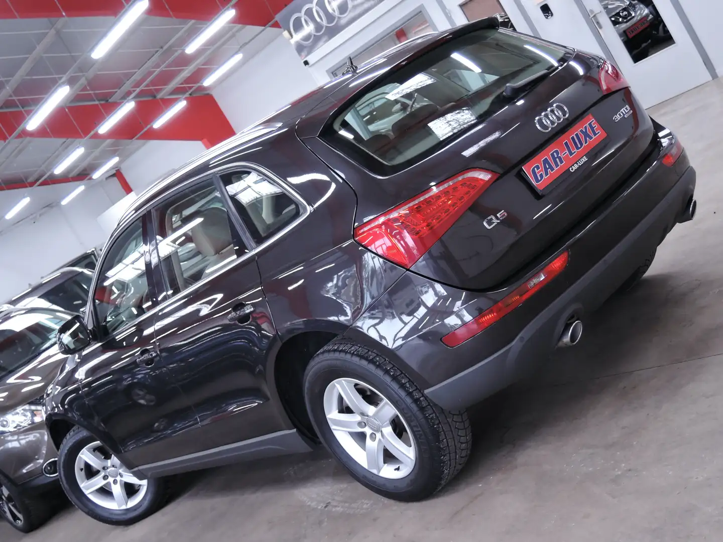 Audi Q5 3.0 TDi V6 211CV QUATTRO S-TRONIC GPS XENON LED Gris - 2
