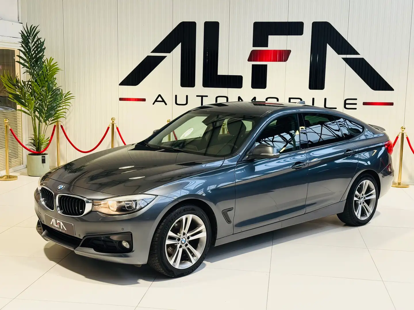 BMW 318 d Gran Turismo*Sport*Gps*Radars*Garantie 12 mois Grijs - 2