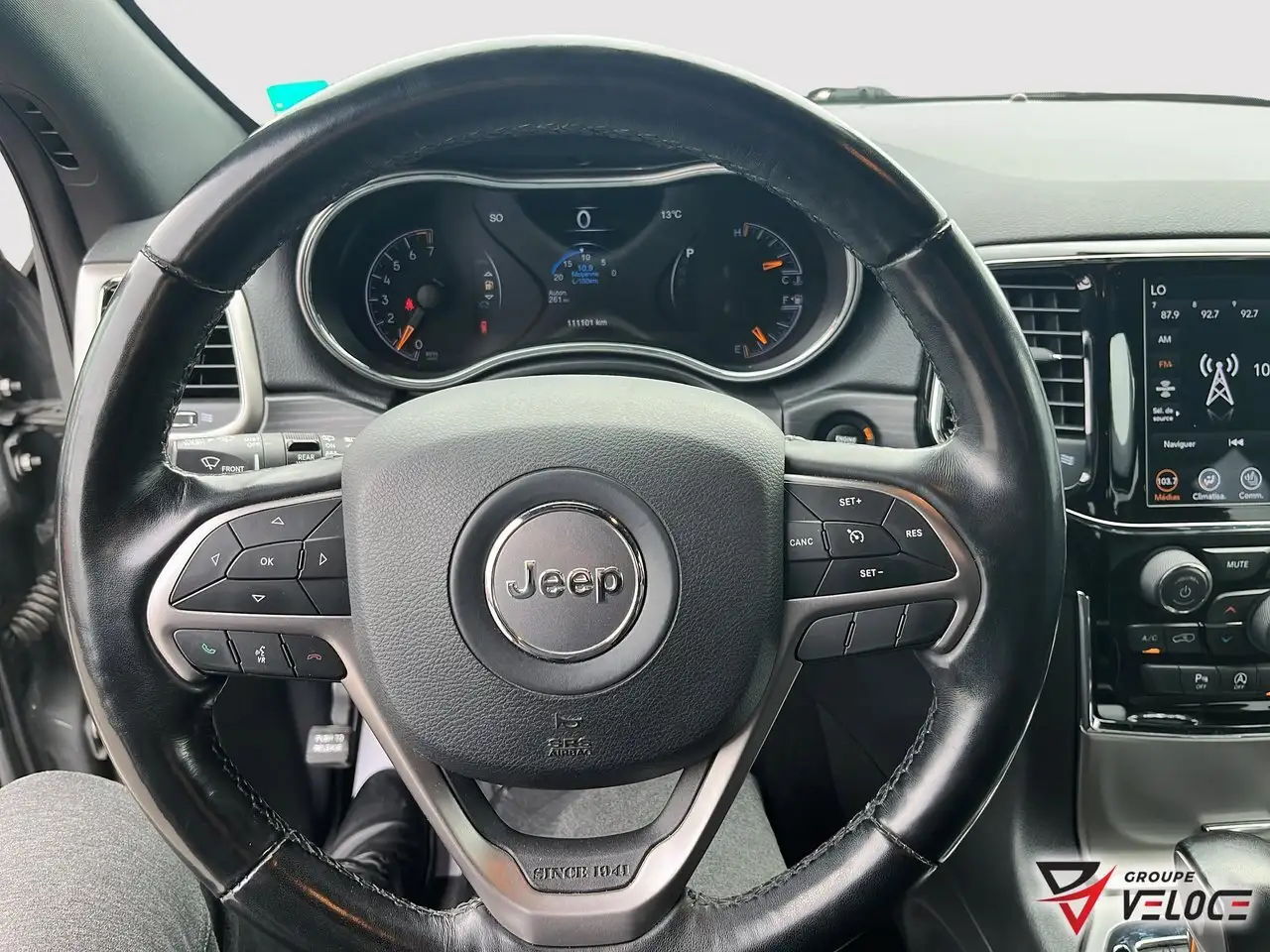 Jeep Grand Cherokee photo Jeep Grand Cherokee