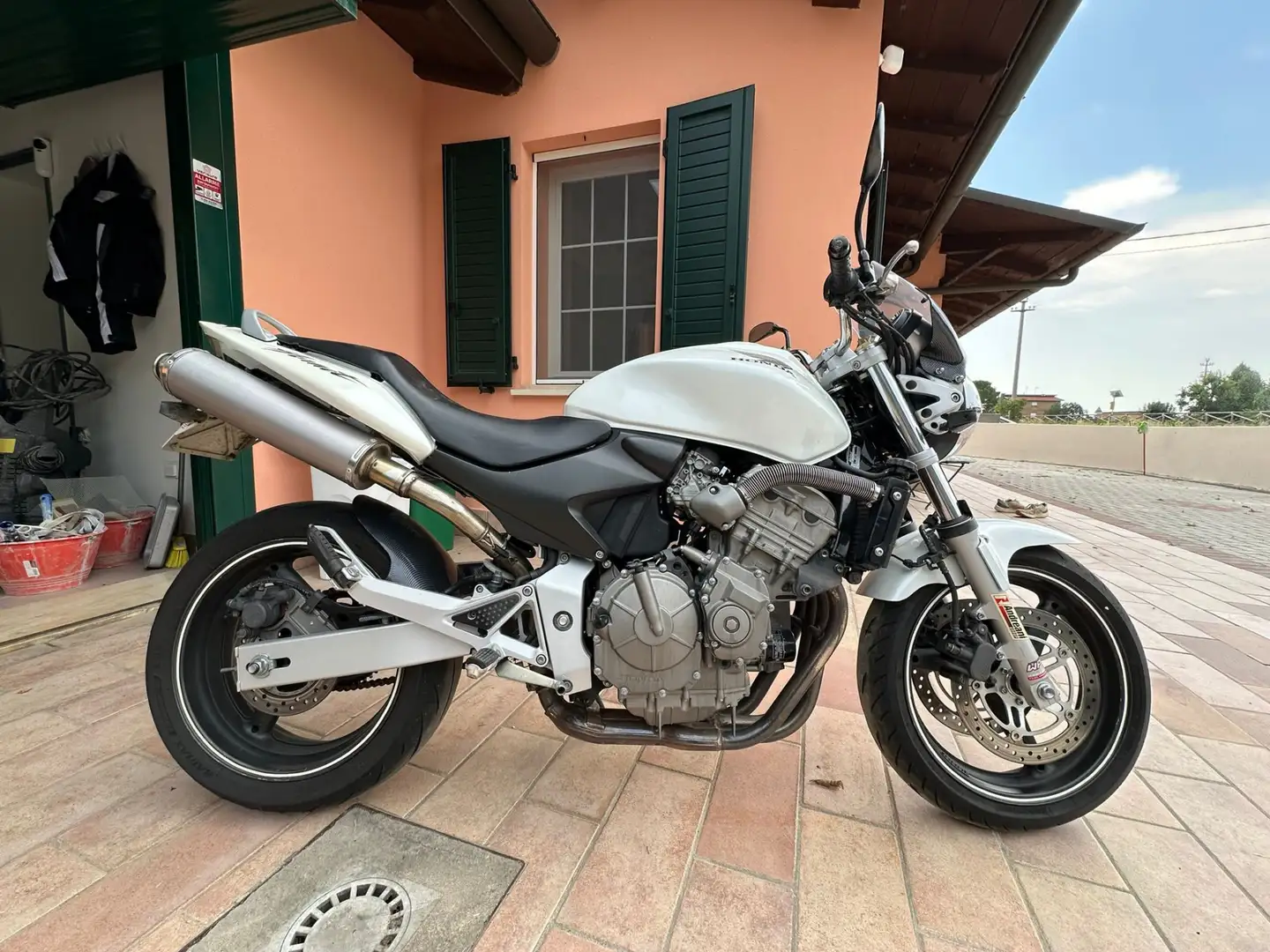 Honda Hornet Blanco - 1