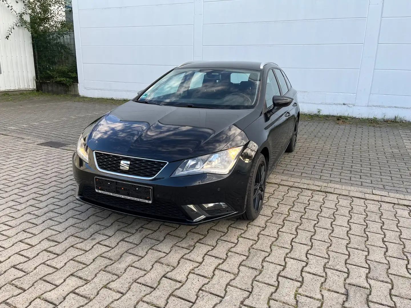 SEAT Leon ST Style/ 2 Hand/ Scheckheftgepflegt Schwarz - 2