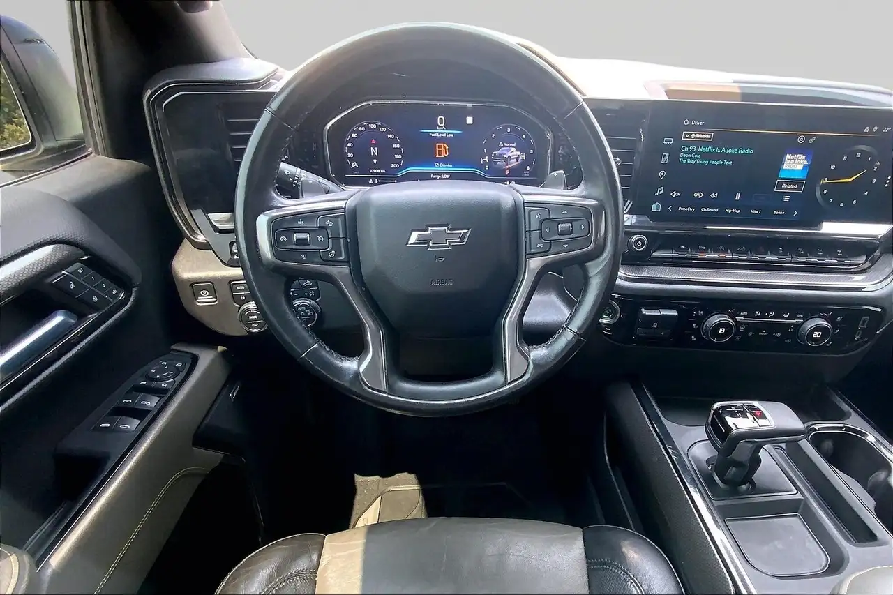 Chevrolet Silverado 1500 photo Chevrolet Silverado 1500