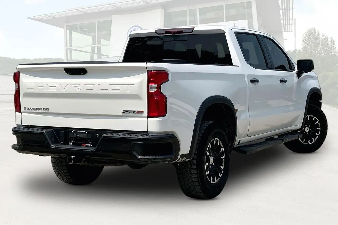 Chevrolet Silverado 1500 photo Chevrolet Silverado 1500