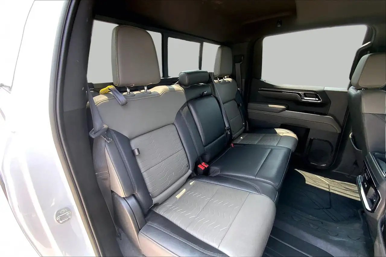 Chevrolet Silverado 1500 photo Chevrolet Silverado 1500