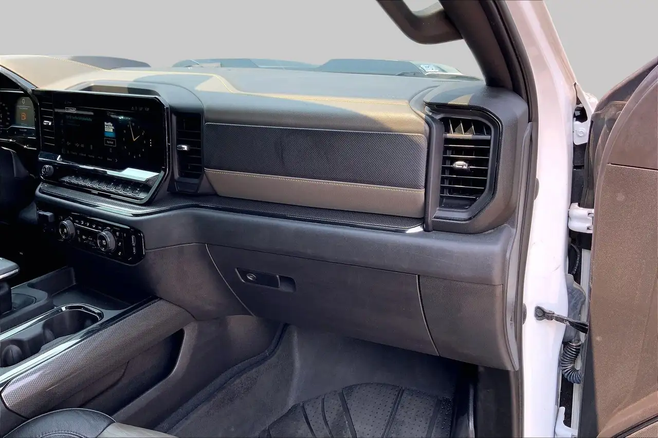 Chevrolet Silverado 1500 photo Chevrolet Silverado 1500