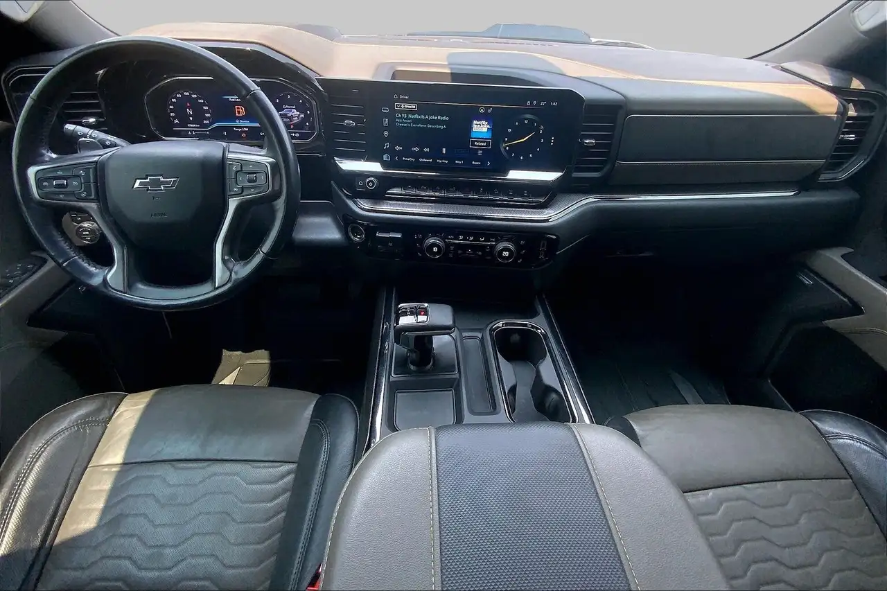 Chevrolet Silverado 1500 photo Chevrolet Silverado 1500