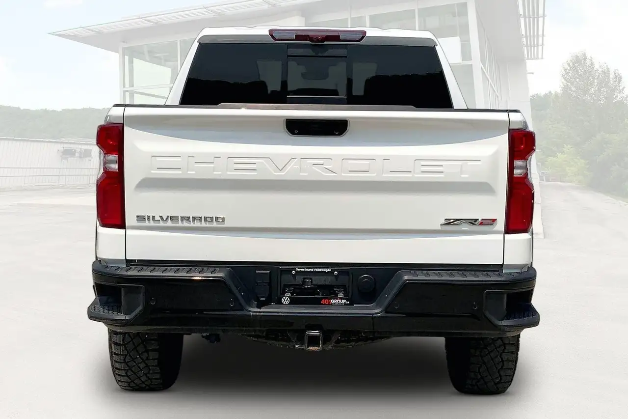Chevrolet Silverado 1500 photo Chevrolet Silverado 1500