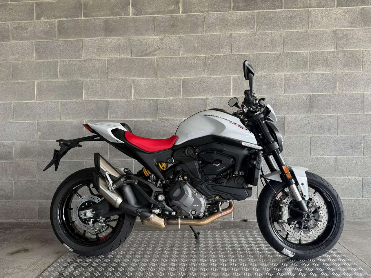 Ducati Monster 937 +. CAMPAGNA PROVA RISCATTA O RENDI.