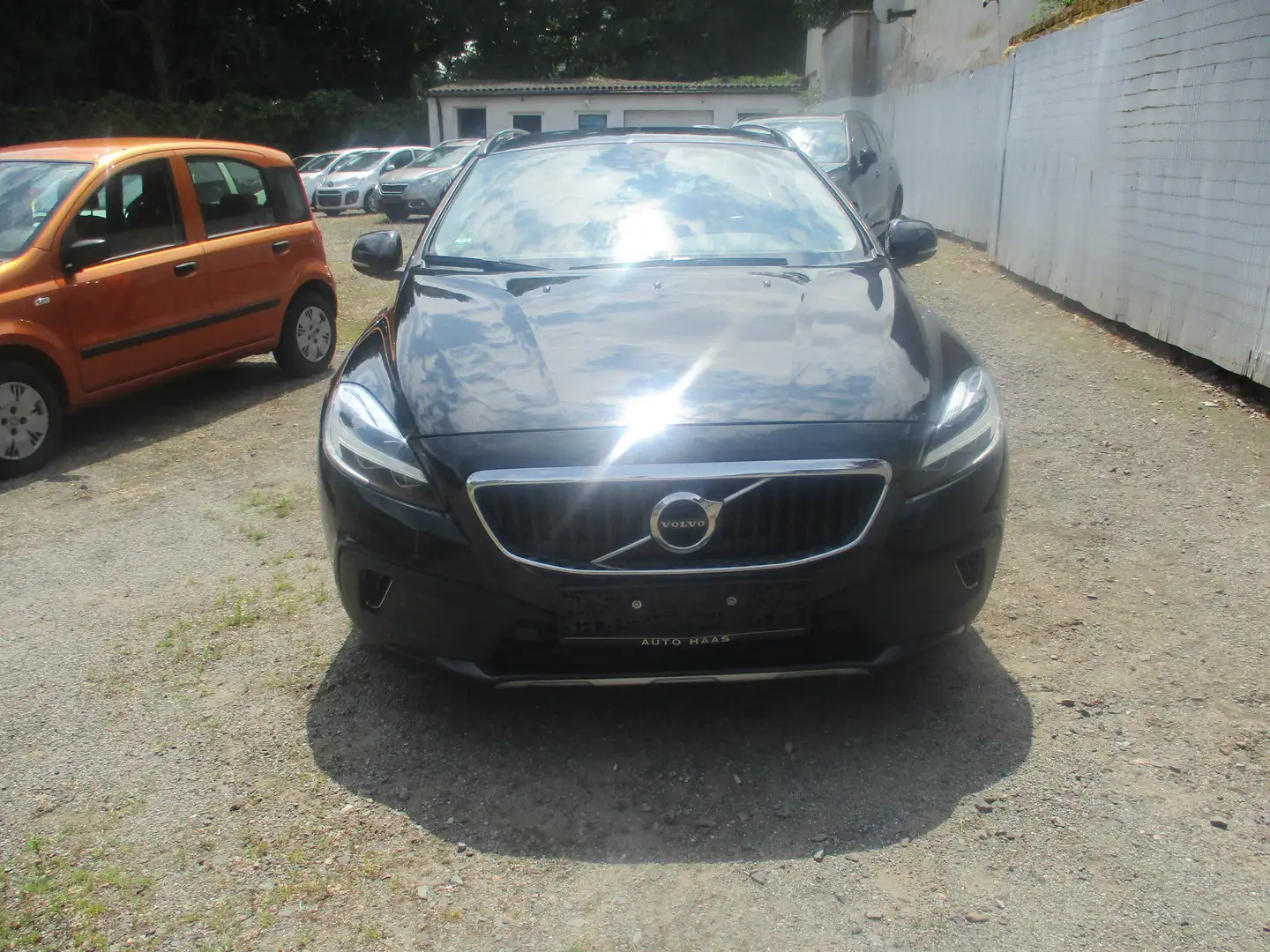 Volvo V40 Cross Country D2 Plus Noir - 2