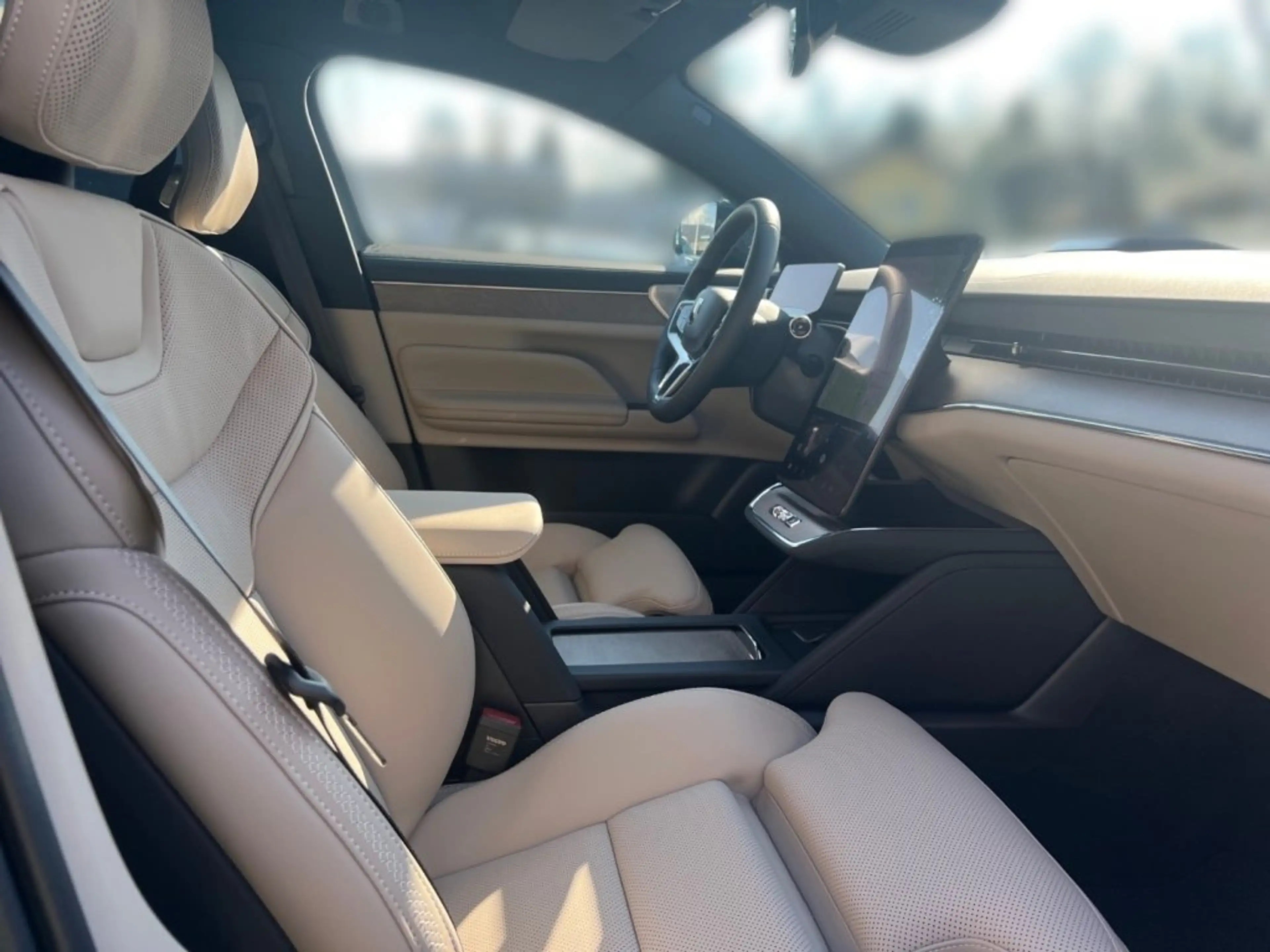 Volvo ES90 Ultra, Single Motor Extended Range, Vollelektrisch — photo 11