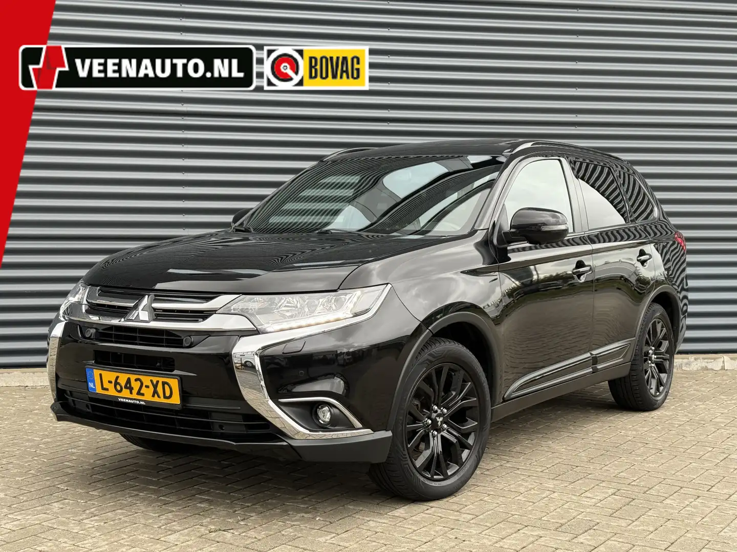 Mitsubishi Outlander 2.0 Aut. 7-Persoons Black Edition Trekhaak/Open da Schwarz - 1