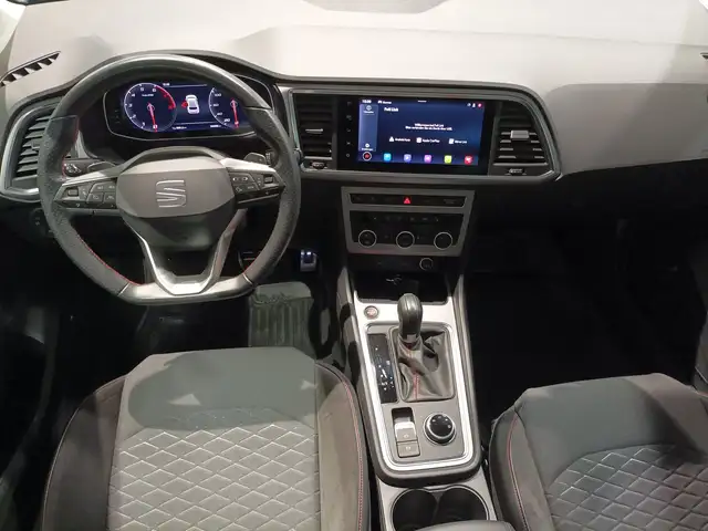SEAT Ateca view 14