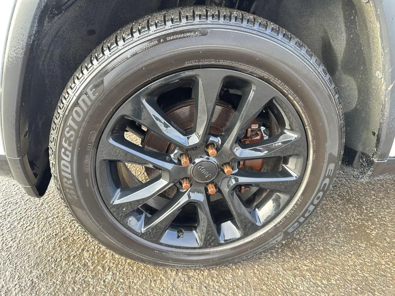 Jeep Grand Cherokee снимка Jeep Grand Cherokee