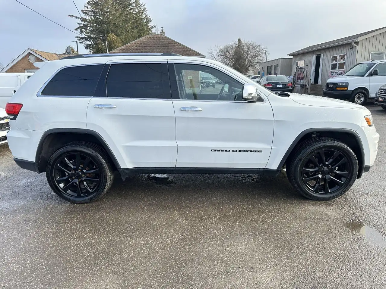Jeep Grand Cherokee снимка Jeep Grand Cherokee