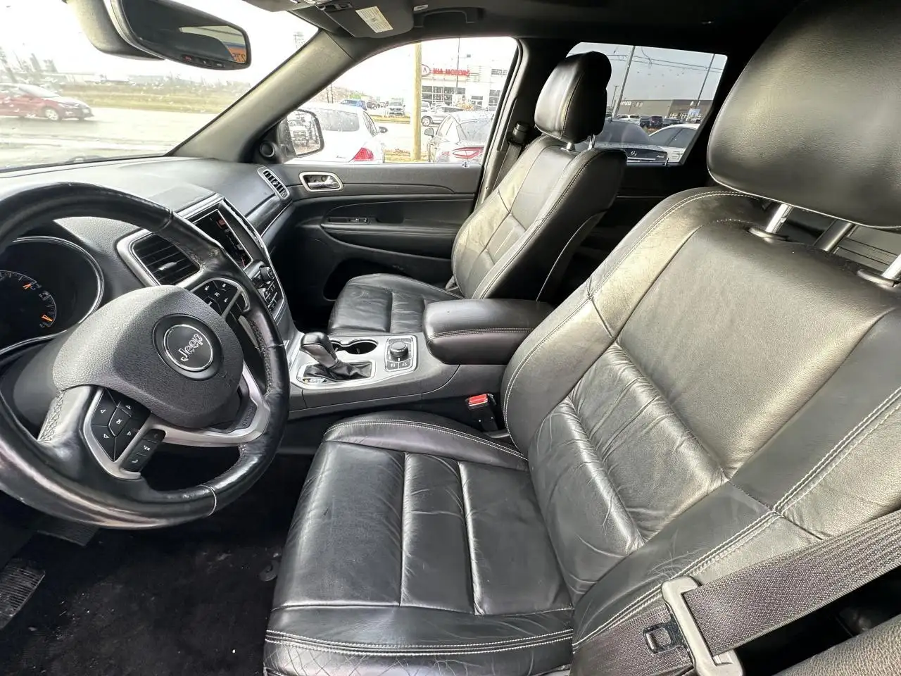 Jeep Grand Cherokee снимка Jeep Grand Cherokee