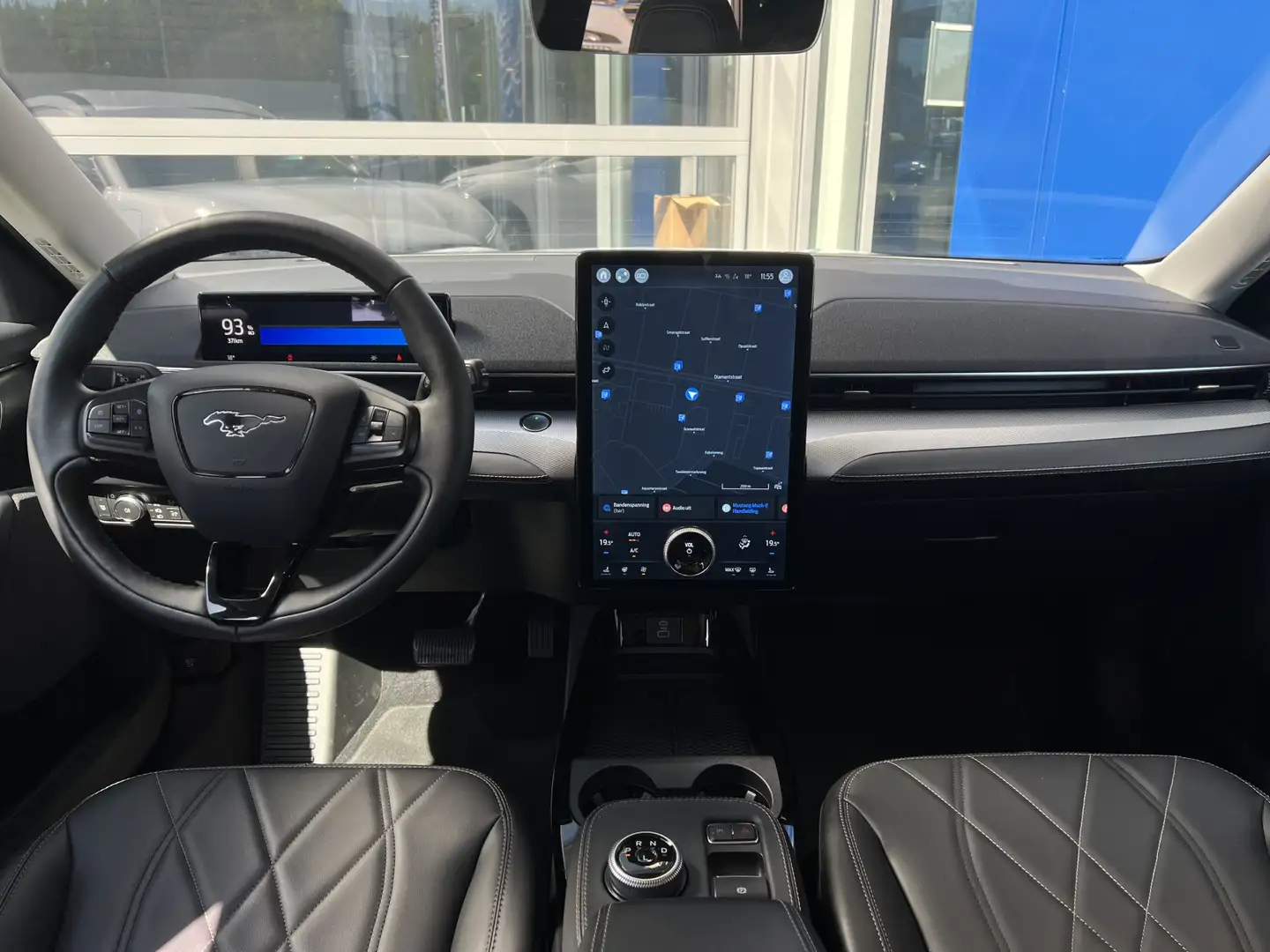 Ford Mustang Mach-E RWD 75 kWh | Camera | Apple Carplay | Dodehoek Her Wit - 2