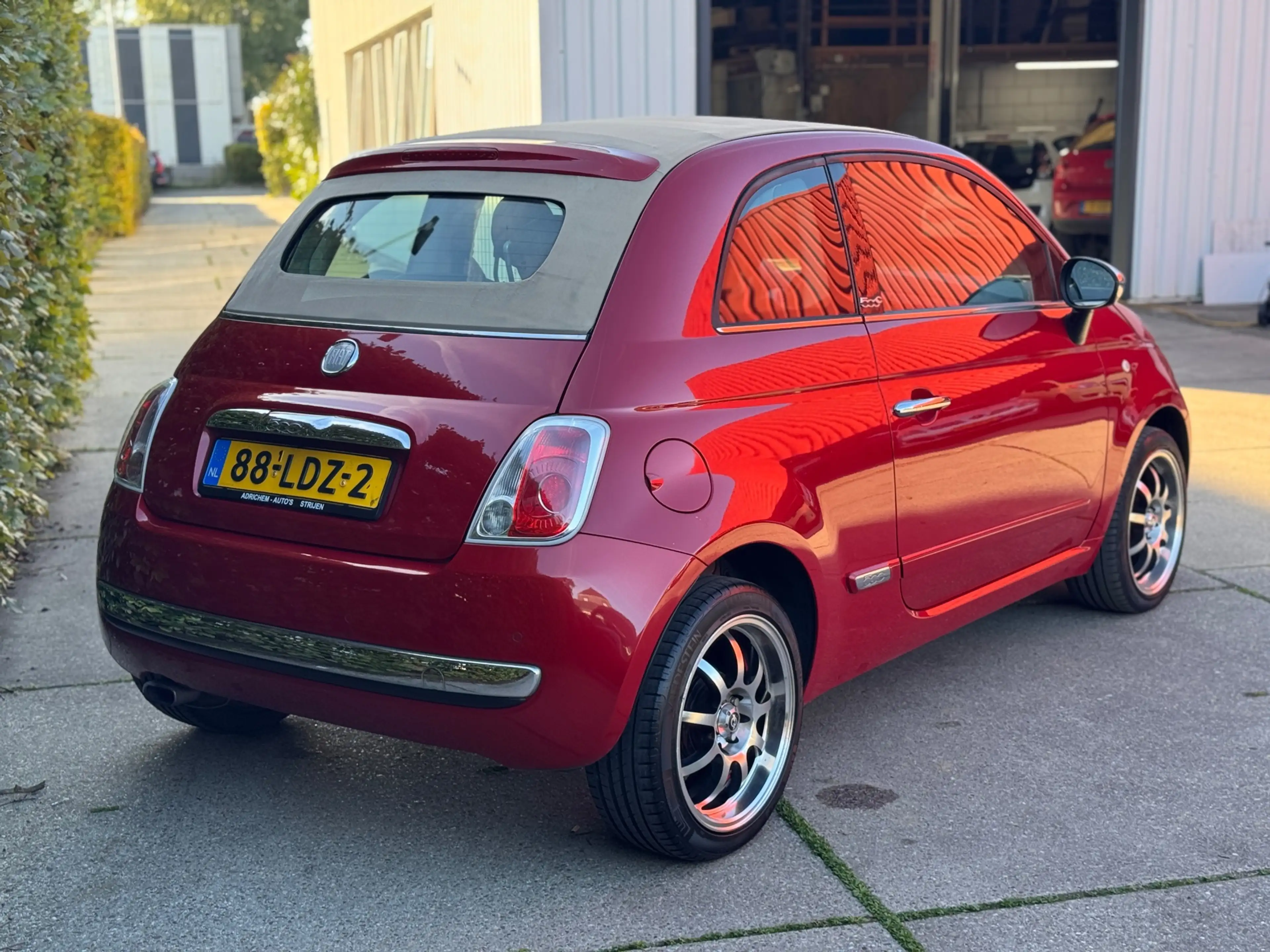 Fiat 500C 1.2 Lounge Cabrio navi App CarPlay Leer — photo 2