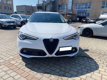 Stelvio 2017 2.2 t Business Q4 190cv auto my19