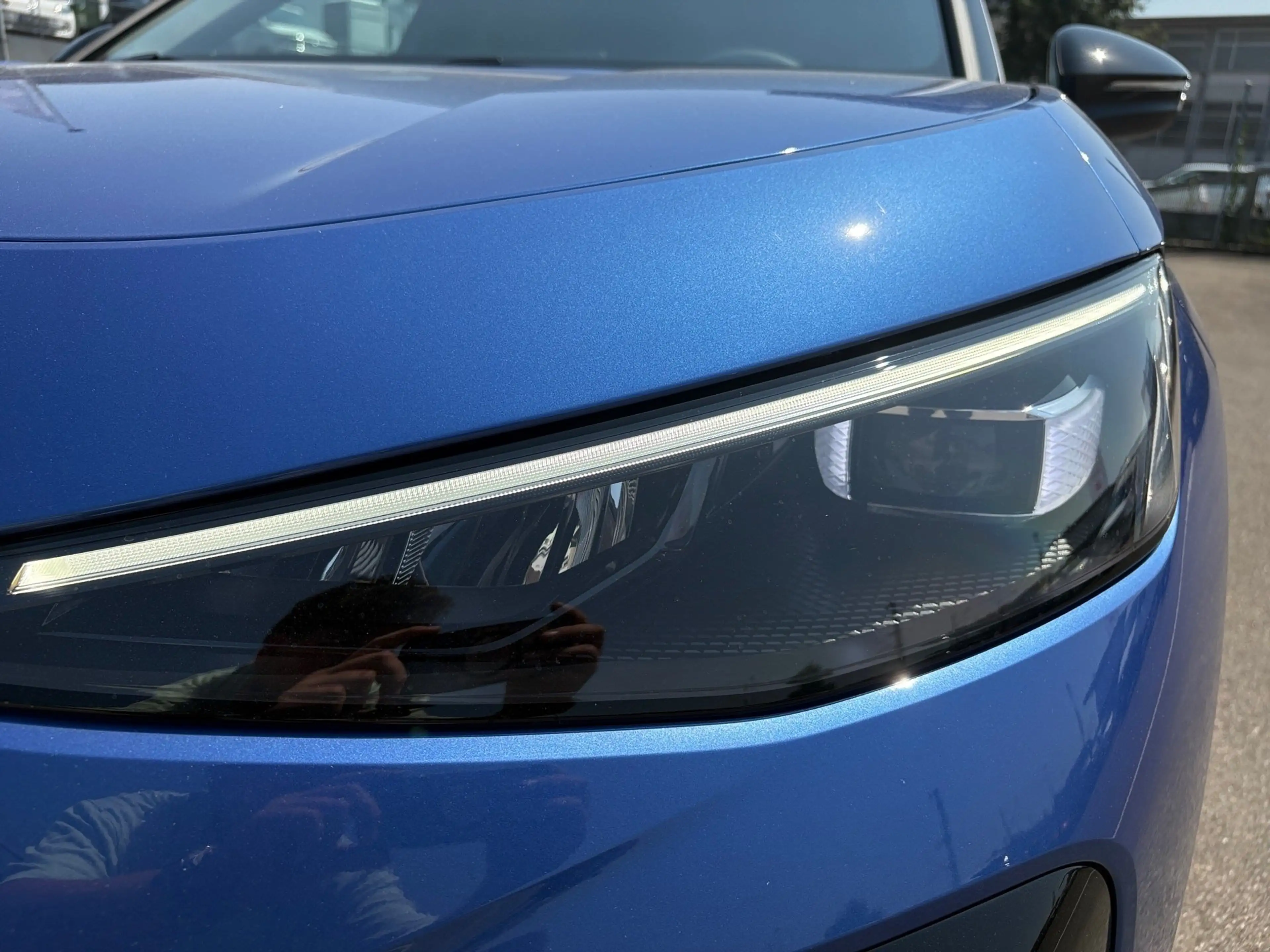 Volkswagen T-Roc 1.5 eTSI R-Line *APPCON*KAMERA*SITZHZG* — photo 8
