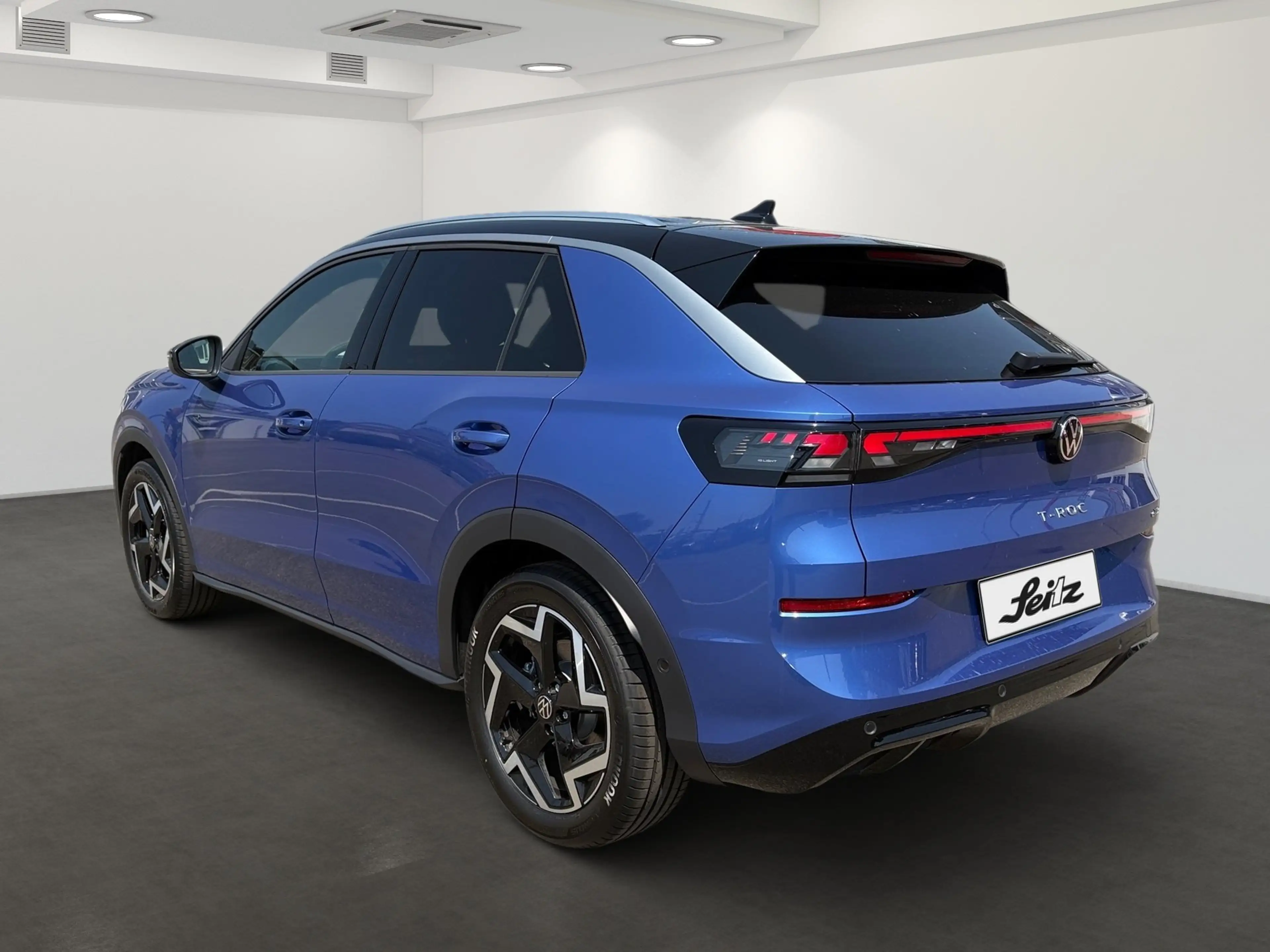 Volkswagen T-Roc 1.5 eTSI R-Line *APPCON*KAMERA*SITZHZG* — photo 5