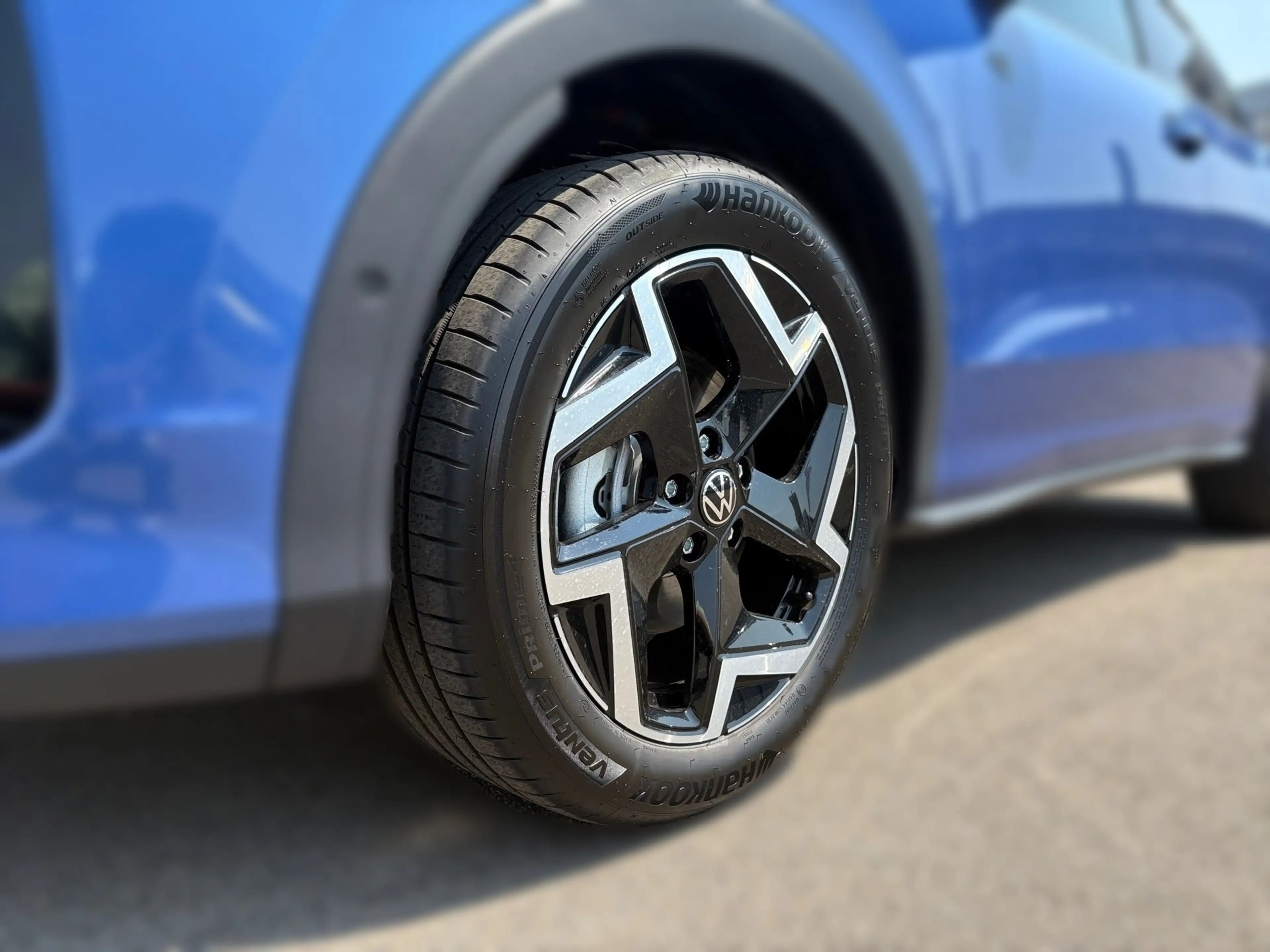 Volkswagen T-Roc 1.5 eTSI R-Line *APPCON*KAMERA*SITZHZG* — photo 10