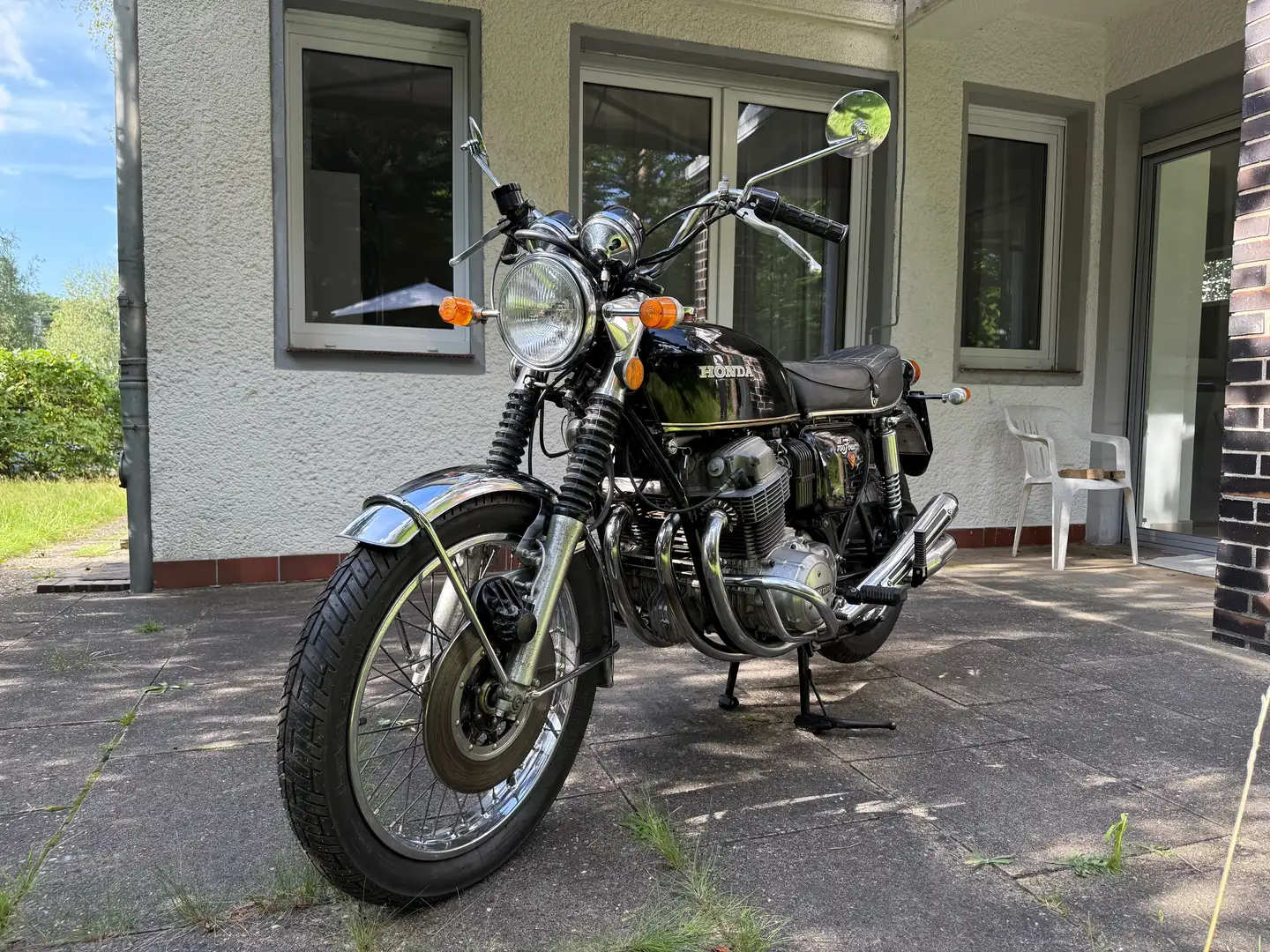 Honda CB 750 four K2 Fekete - 2