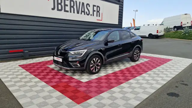Renault Arkana E-TECH 145 BUSINESS