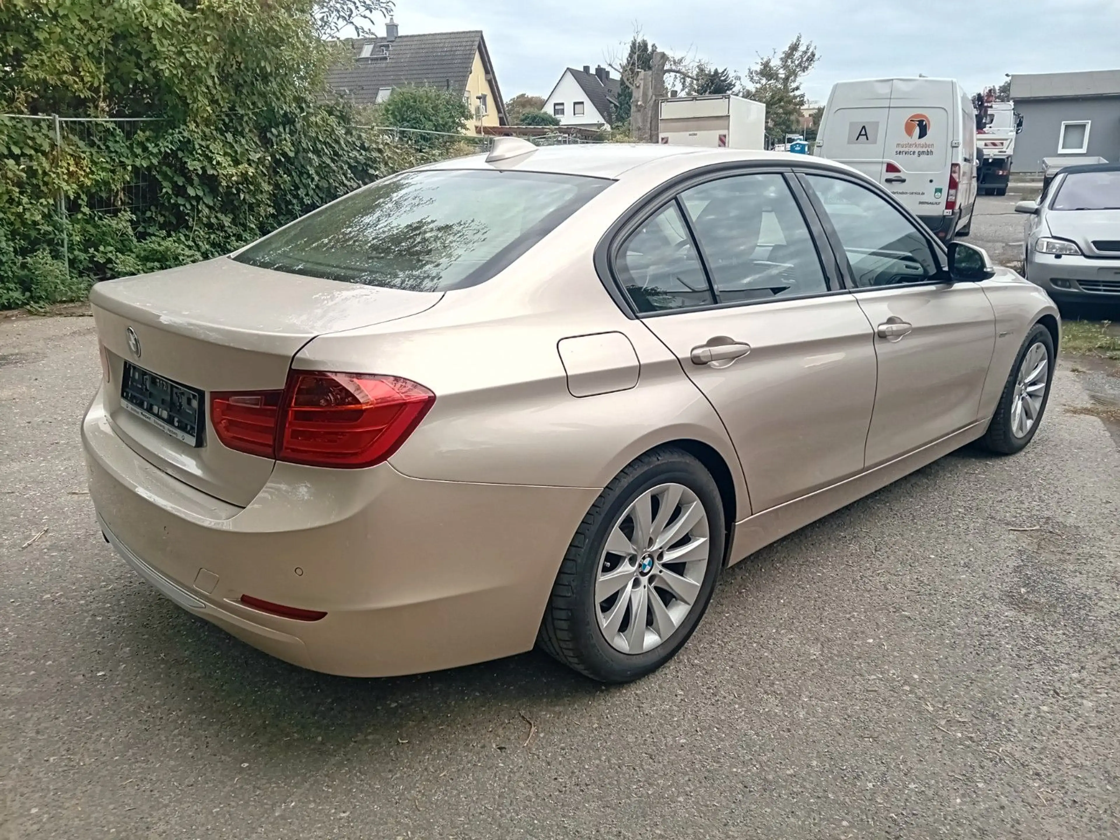 BMW 316 i Limousine Aut * INSP+TÜV neu * Top Zustand — photo 8