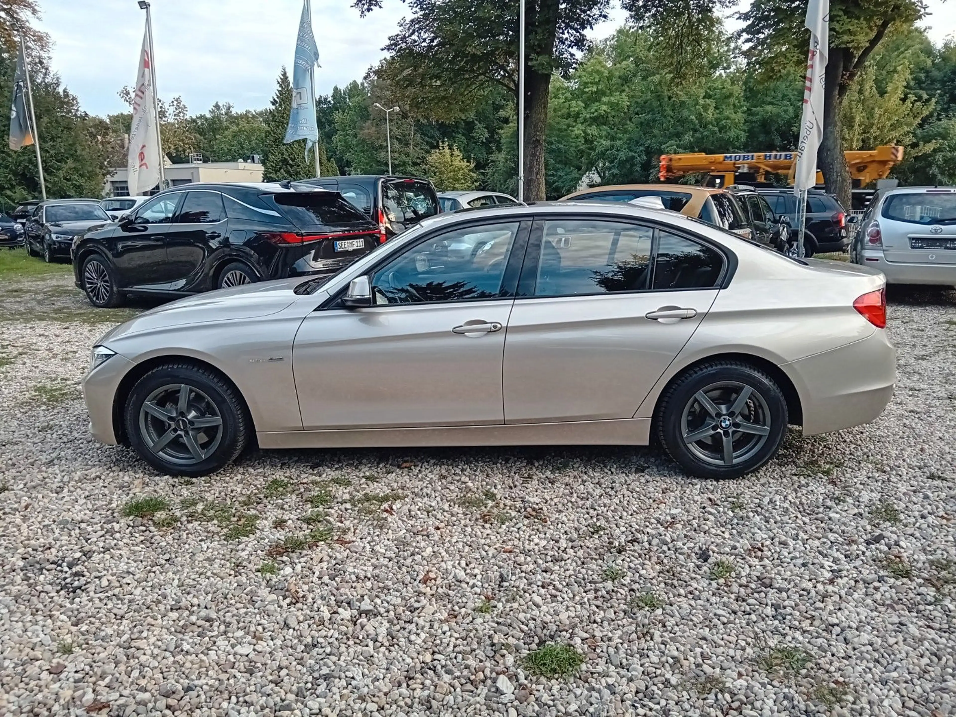 BMW 316 i Limousine Aut * INSP+TÜV neu * Top Zustand — photo 13
