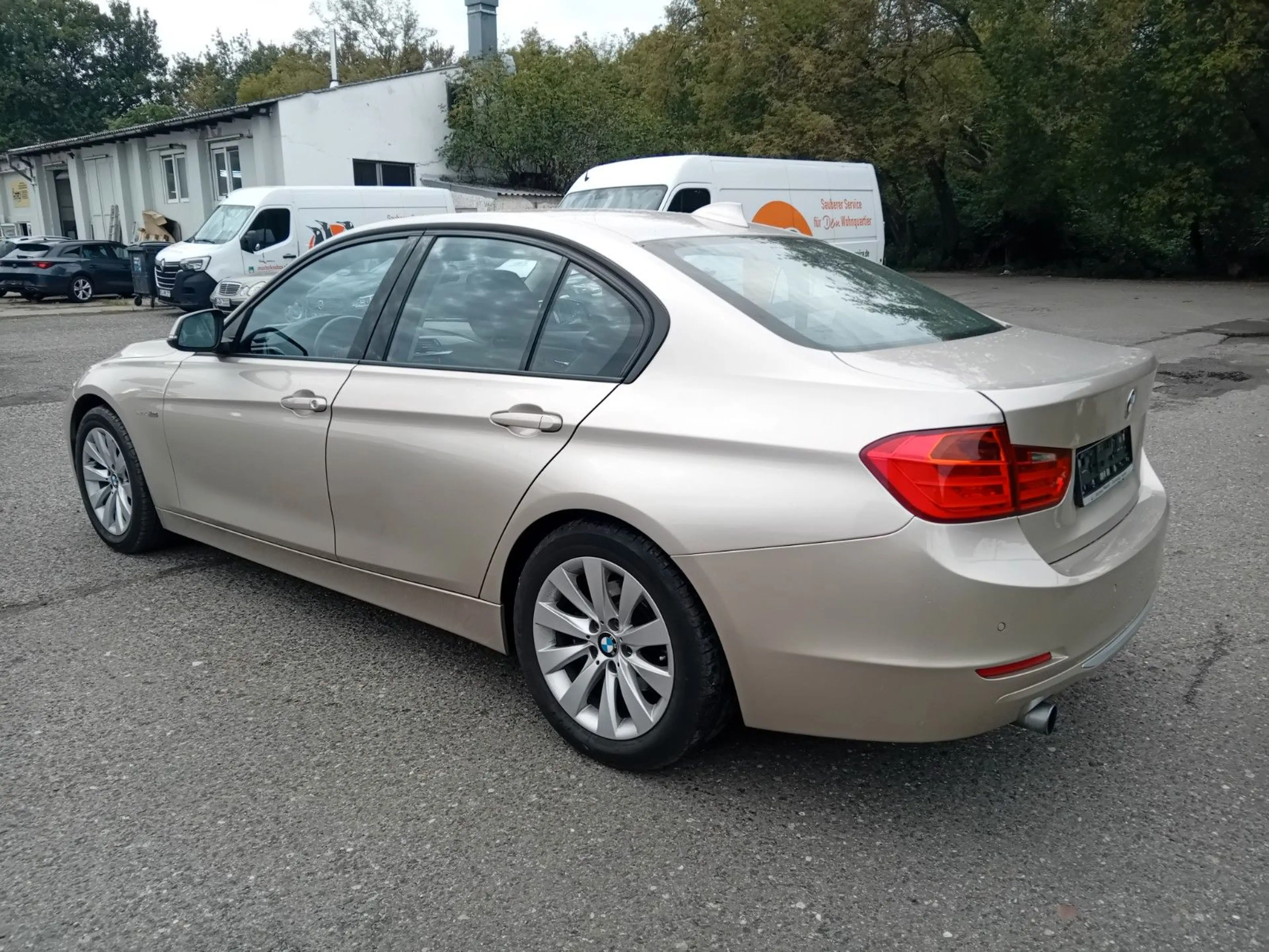 BMW 316 i Limousine Aut * INSP+TÜV neu * Top Zustand — photo 4