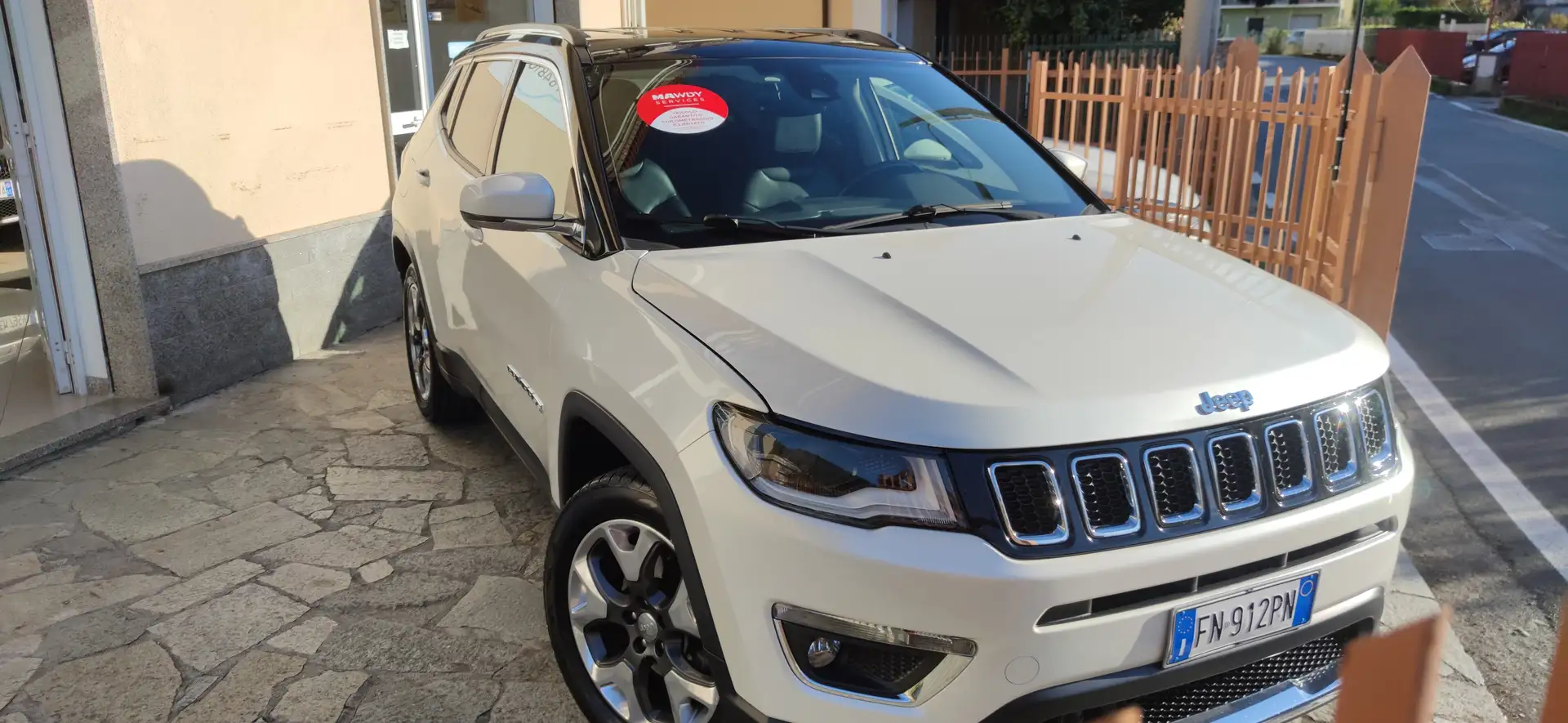 Jeep Compass 1.6 mjt Limited 2wd 120cv Weiß - 1