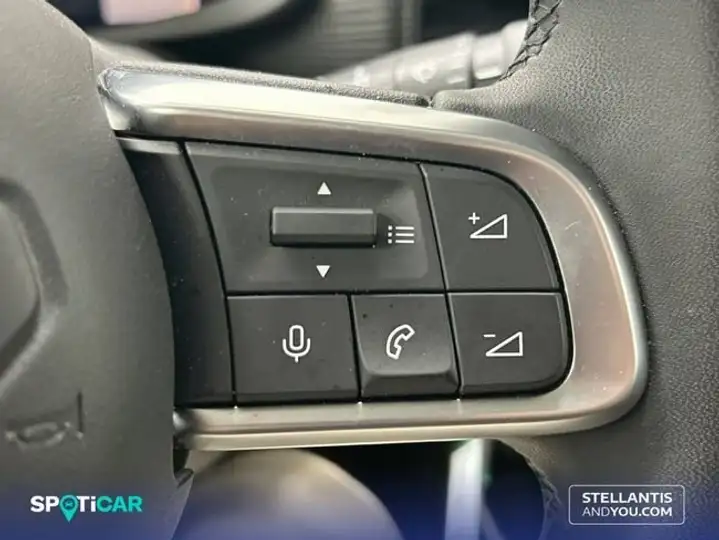 Jeep Avenger 1.2 Turbo Altitude 2025, foto 18