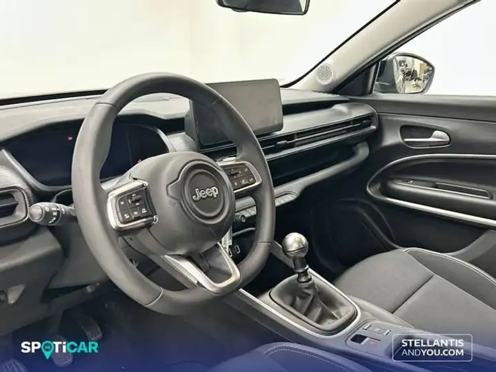Jeep Avenger 1.2 Turbo Altitude 2025, foto 8