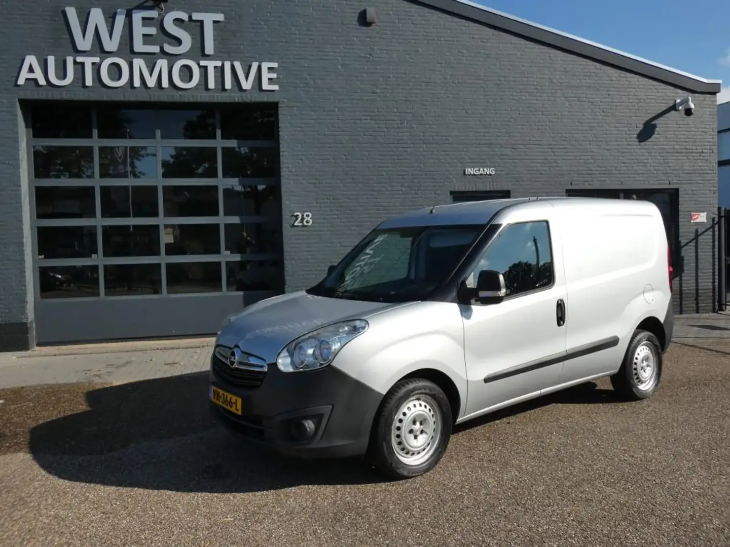 Opel Combo 1.3 CDTi L1H1 ecoFLEX Edition AIRCO NAP 50200 km Argent - 1