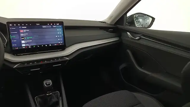 Skoda Octavia view 12