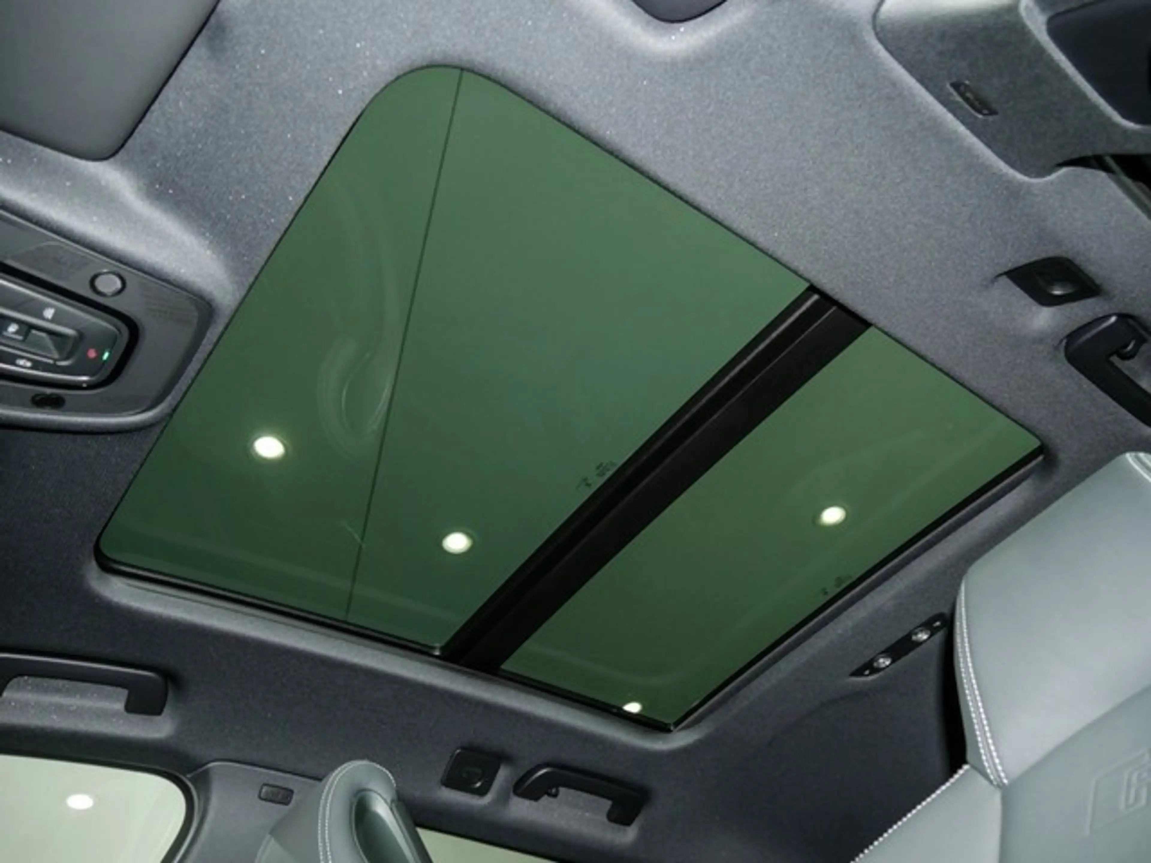 Audi RS4 RS 4 Avant Qu. ESSENTIALS PANO B&O ALU20" SPORT... — photo 11
