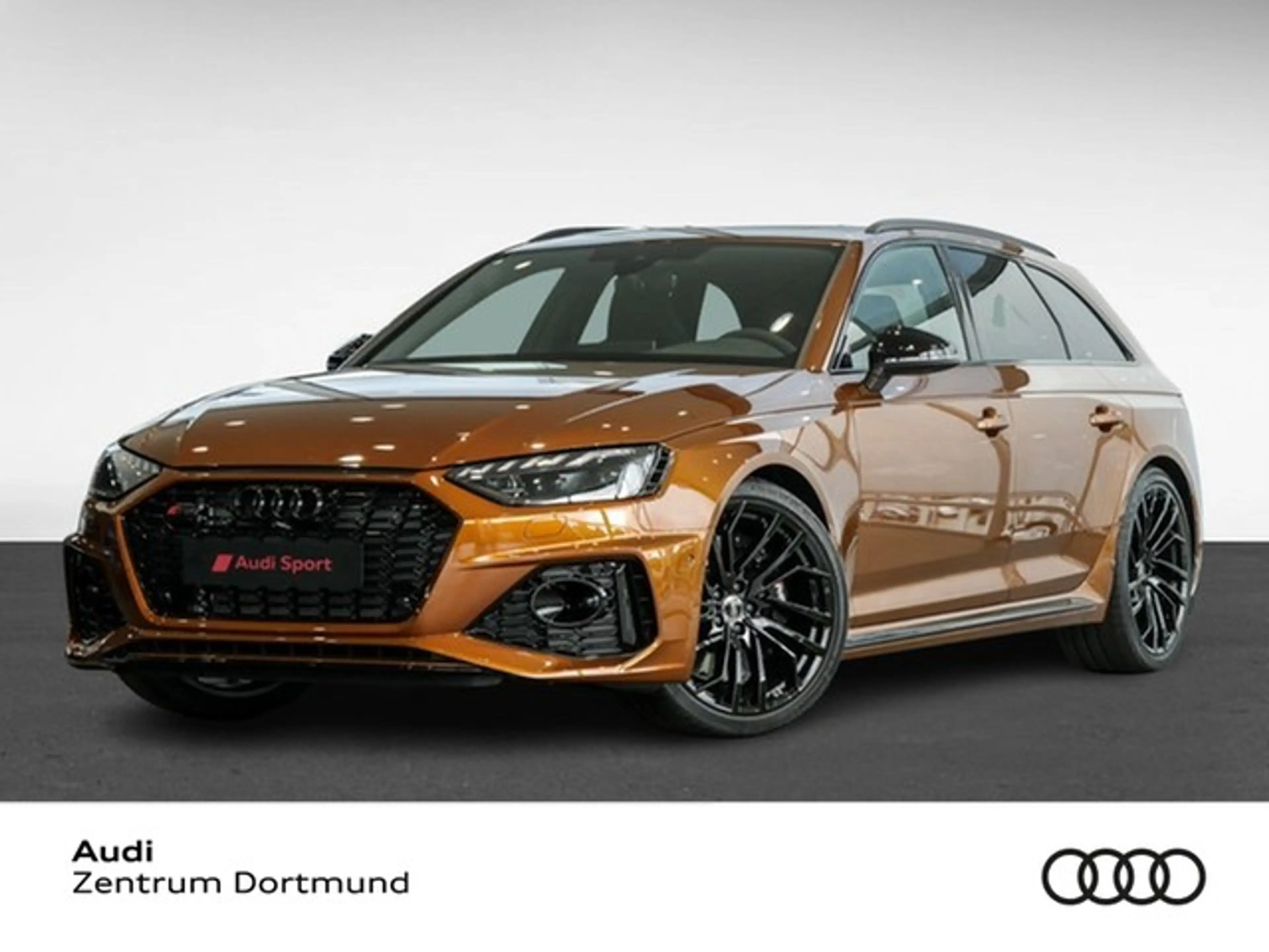Audi RS4 RS 4 Avant Qu. ESSENTIALS PANO B&O ALU20" SPORT...
