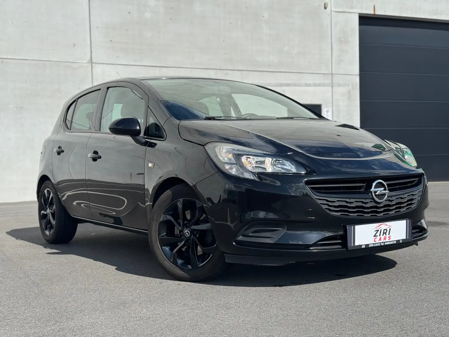 Opel Corsa-e Corsa 1.3 D (CDTi) (ecoFLEX) BLACK Edition - 1