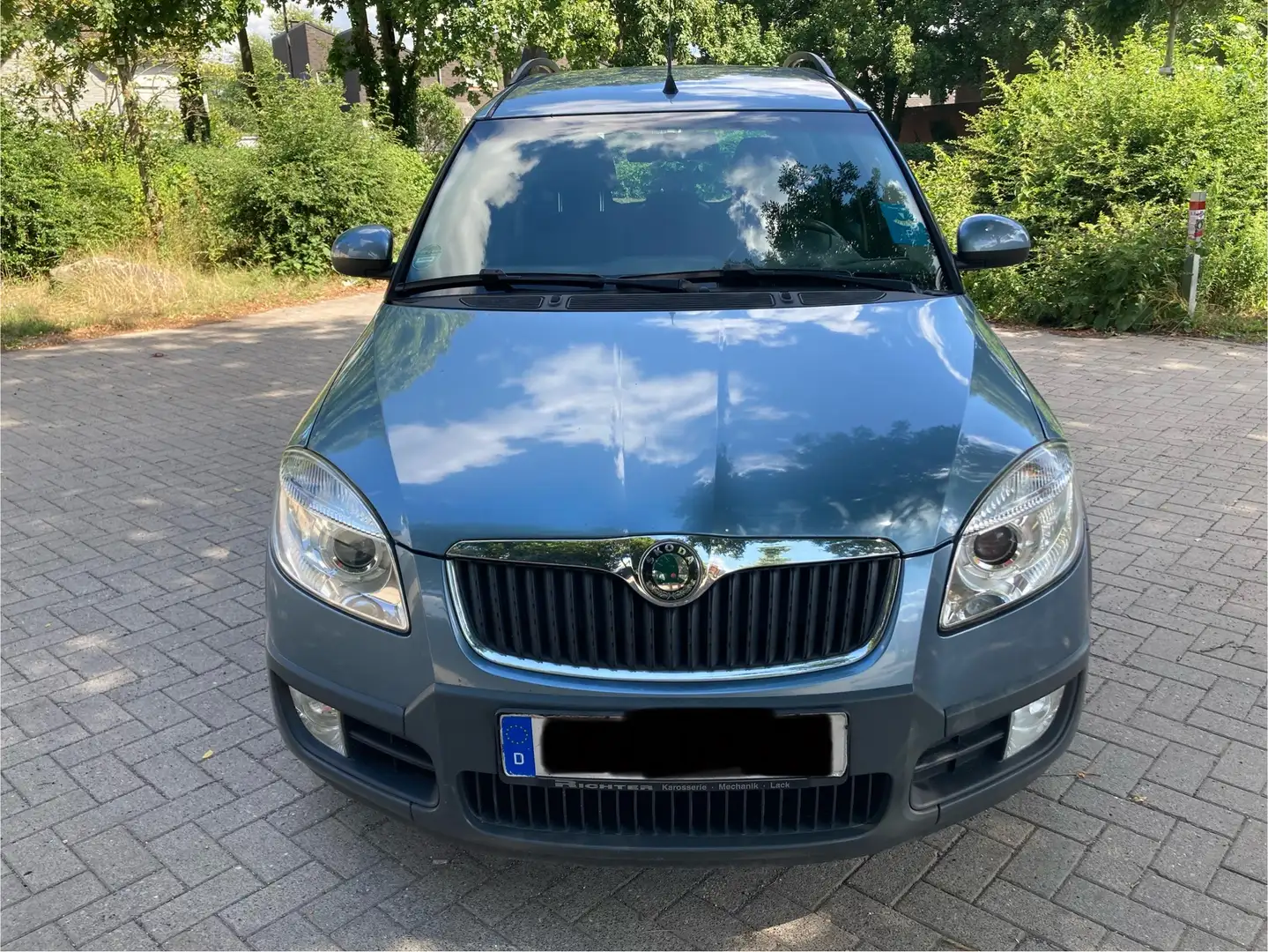 Skoda Roomster Scout Tüv neu Azul - 2