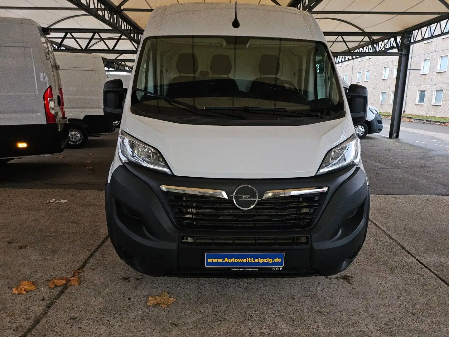 Opel Movano 2.2 HDI 140 L4H2 Maxi Hochraumkasten Klim Weiß - 2