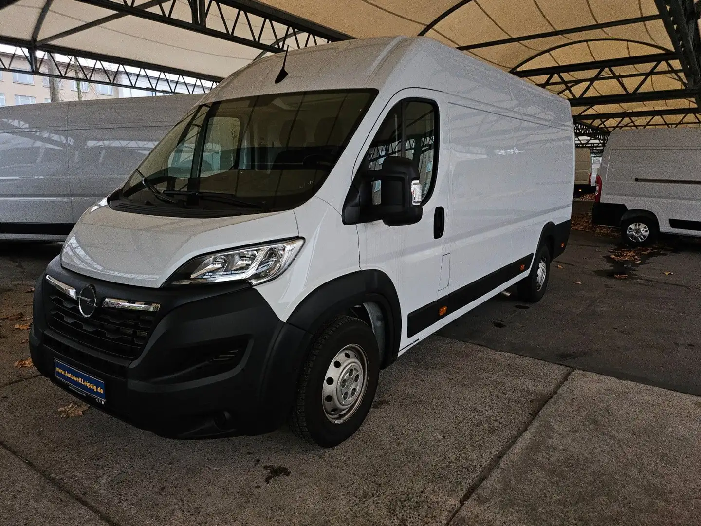 Opel Movano 2.2 HDI 140 L4H2 Maxi Hochraumkasten Klim Weiß - 1