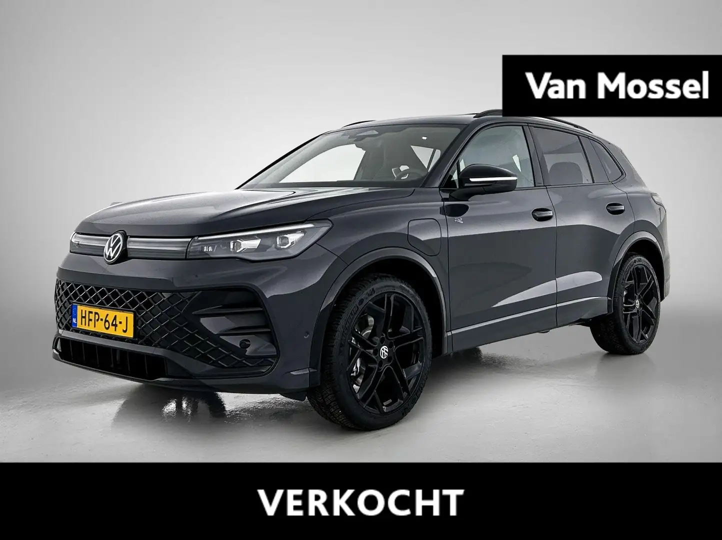 Volkswagen Tiguan 1.5 eHybrid R-Line Edition 272 PK | Panoramadak | Grijs - 1