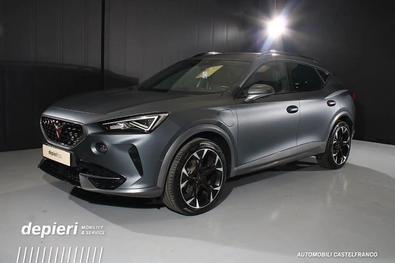 CUPRA Formentor VZ  e-Hybrid DSG -PHEV Grigio - 1