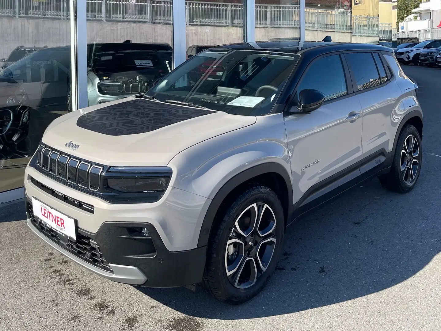 Jeep Avenger 1.2 GSE T3 Summit Beige - 1